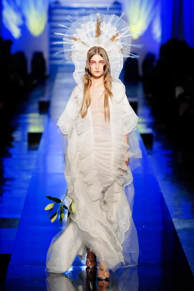 Look 36
